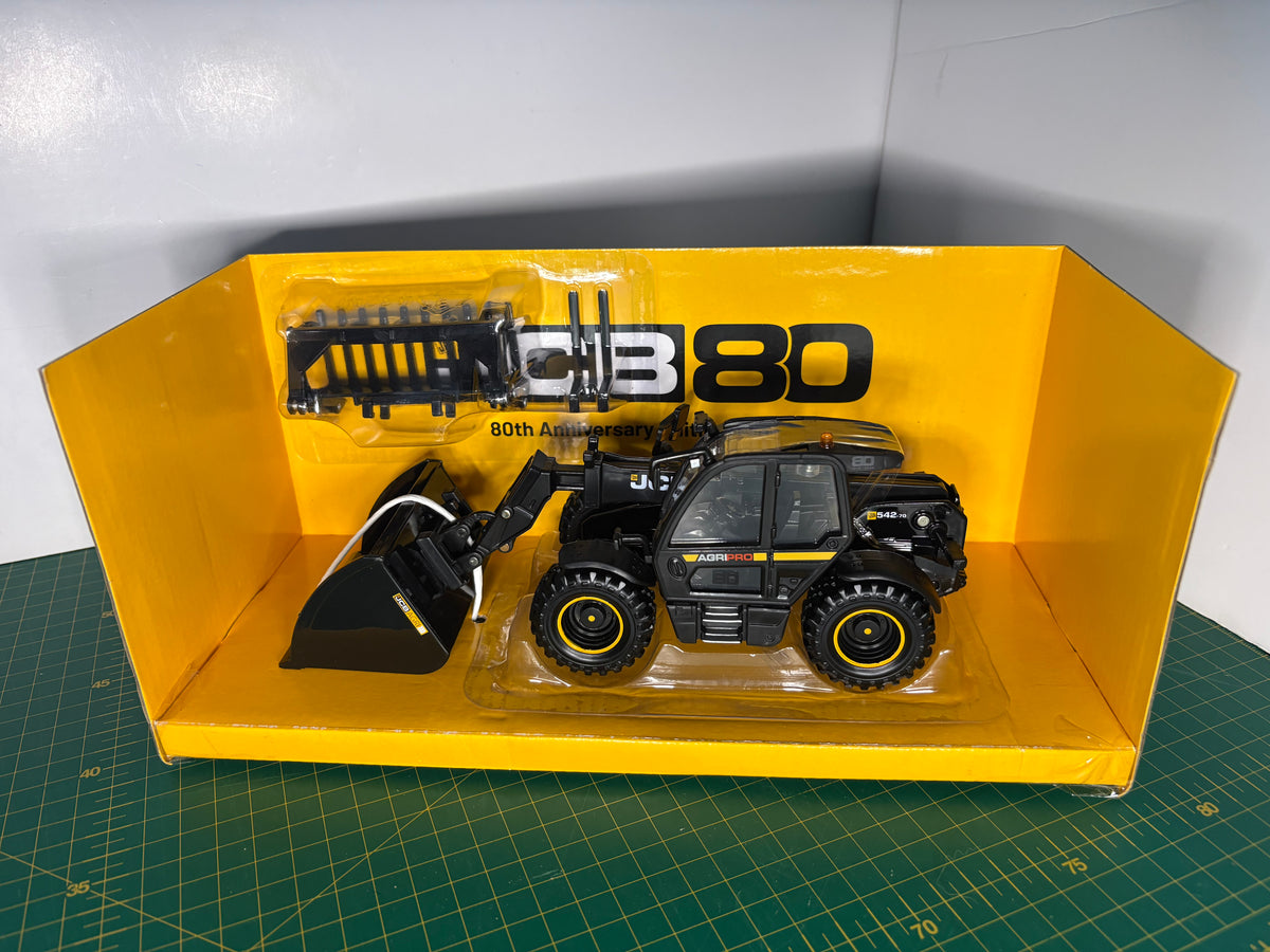 Britains BRI 43446 JCB 80th Anniversary Loadall 542-70 AGRI PRO – Limited Edition 1:32